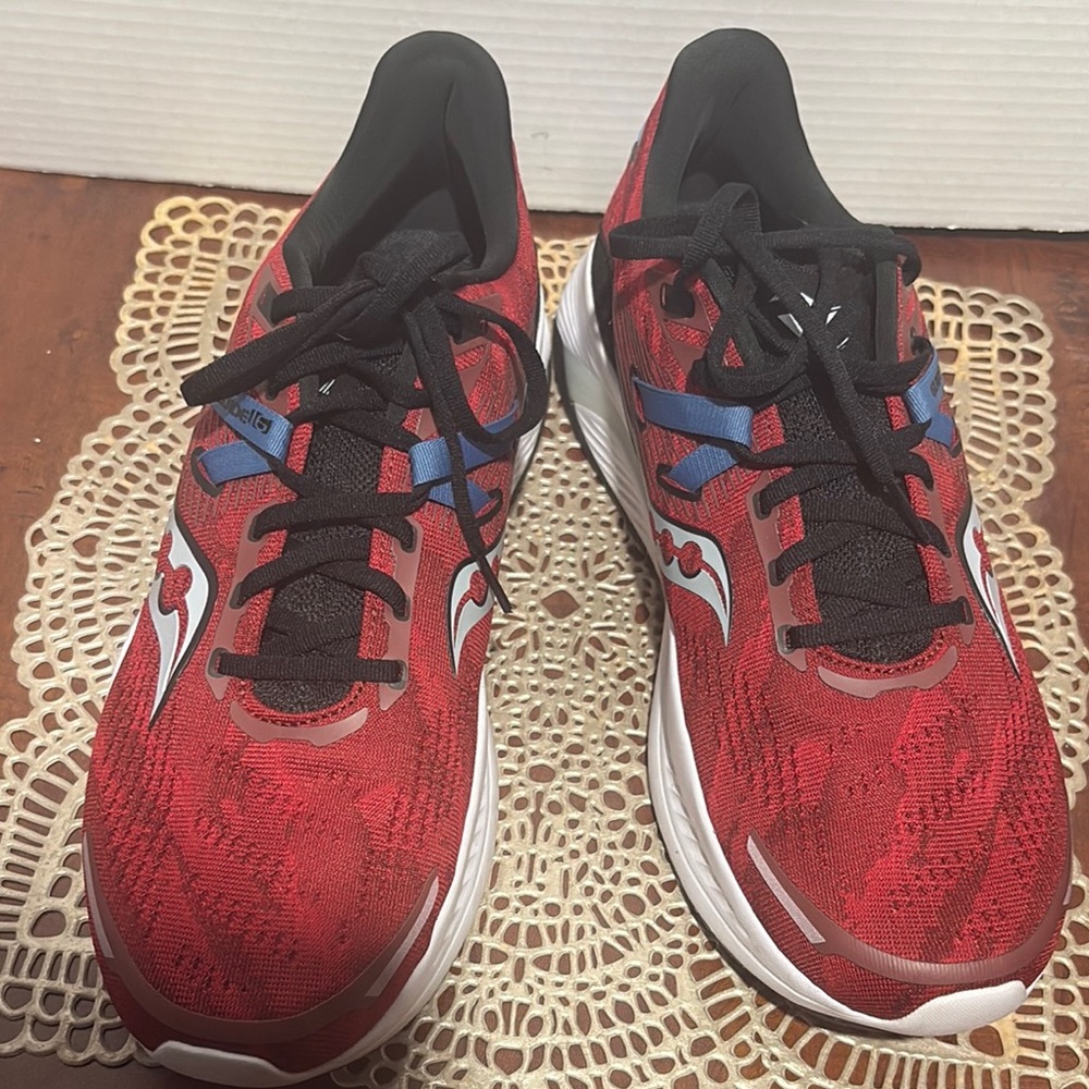 Saucony Red Athletic Shoes with Black and Blue Details sz.12.5